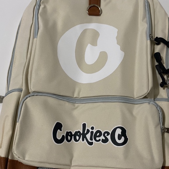 Cookies Smellproof Travel Backpack - Picture 4 of 6